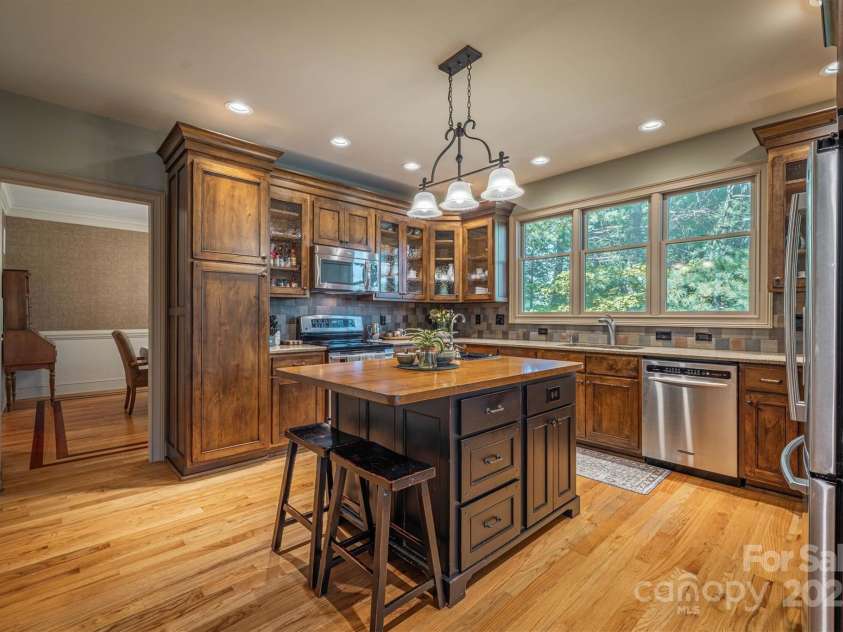 1831 Sandy Cove Drive, Morganton, NC 28655.  MLS# CAR4303843, YatesRealty ID 4378. 