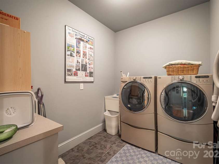 1831 Sandy Cove Drive, Morganton, NC 28655.  MLS# CAR4303843, YatesRealty ID 4378. 