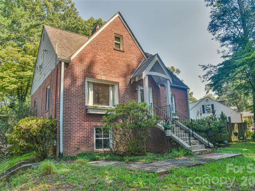 64 Arthur Road, Asheville, NC 28806.  MLS# CAR4411808, YatesRealty ID 43780. Covered front entry