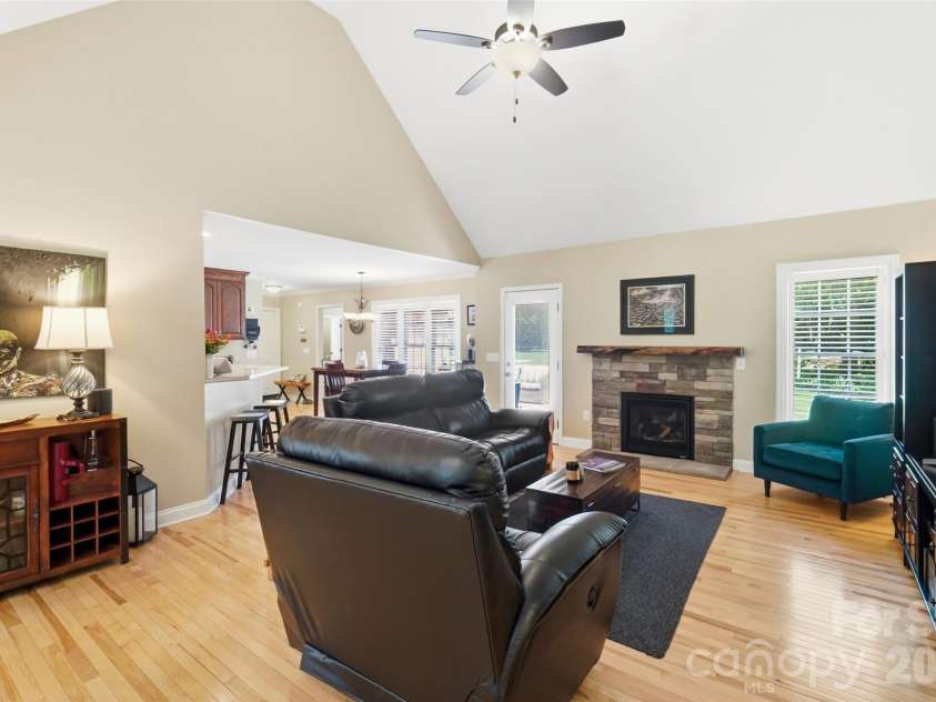 7627 Maple Bluff Lane, Concord, NC 28025.  MLS# CAR4412826, YatesRealty ID 43781. 