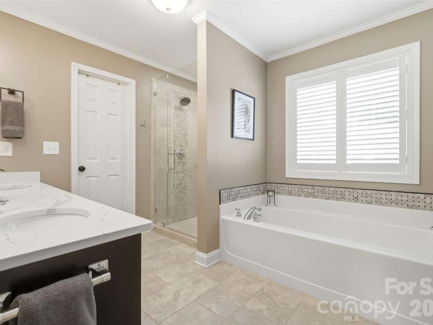 7627 Maple Bluff Lane, Concord, NC 28025.  MLS# CAR4412826, YatesRealty ID 43781. 