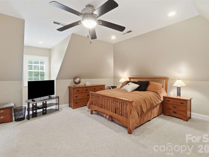 7627 Maple Bluff Lane, Concord, NC 28025.  MLS# CAR4412826, YatesRealty ID 43781. 