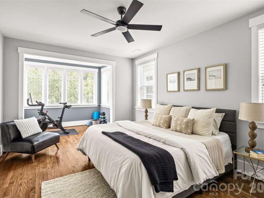 1431 Tippah Park Court, Charlotte, NC 28205.  MLS# CAR4406412, YatesRealty ID 43782. 