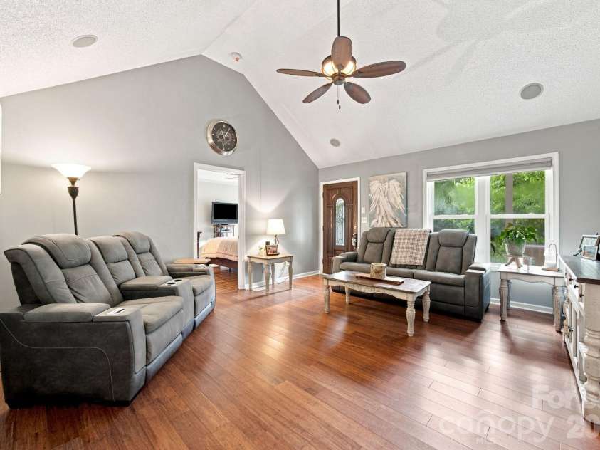 359 Huffstetler Lake Road, Dallas, NC 28034.  MLS# CAR4413475, YatesRealty ID 43785. Open floor plan - newly installed bamboo flooring