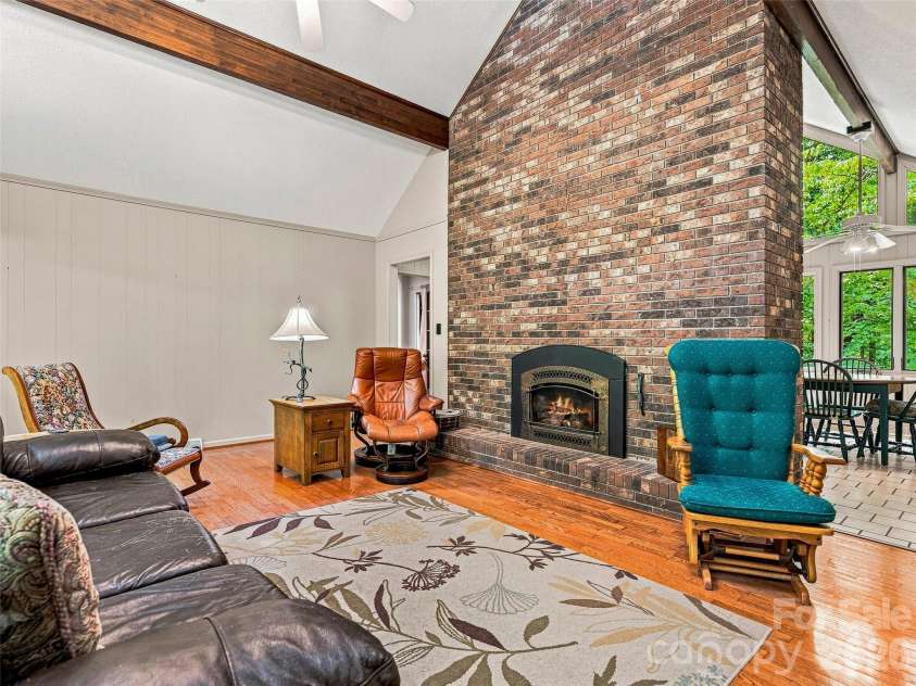 201 Valeria Lane, Pisgah Forest, NC 28768.  MLS# CAR4413829, YatesRealty ID 43787. 12 Foot Ceilings