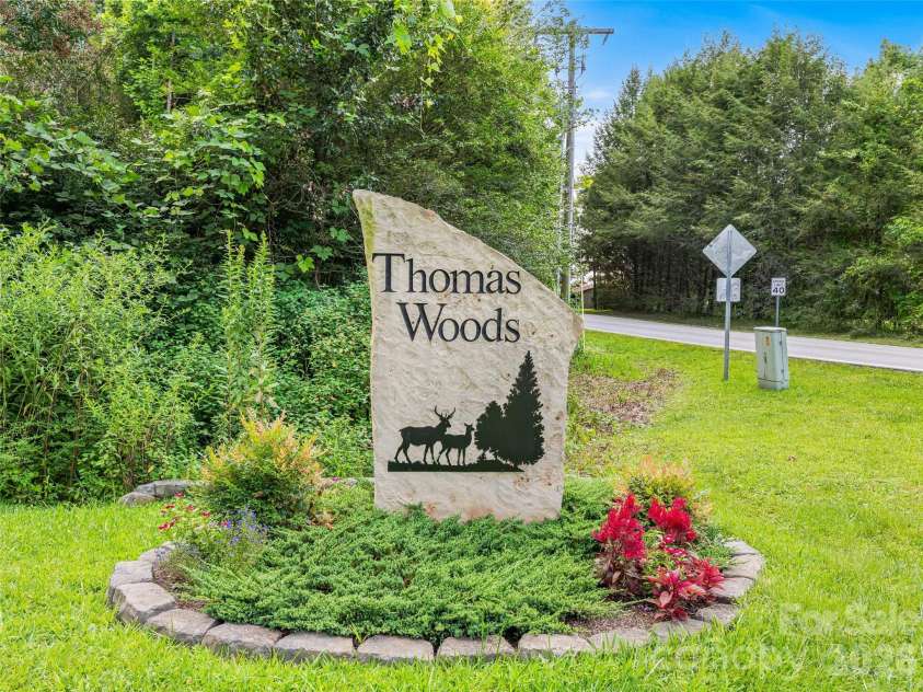 201 Valeria Lane, Pisgah Forest, NC 28768.  MLS# CAR4413829, YatesRealty ID 43787. Thomas Woods