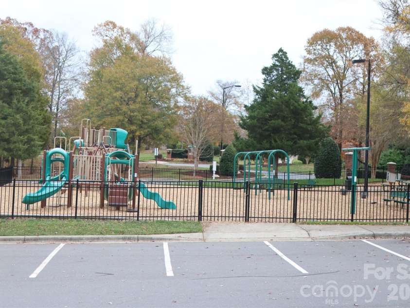282 Fischer Road, Fort Mill, SC 29715.  MLS# CAR4412237, YatesRealty ID 43788. 