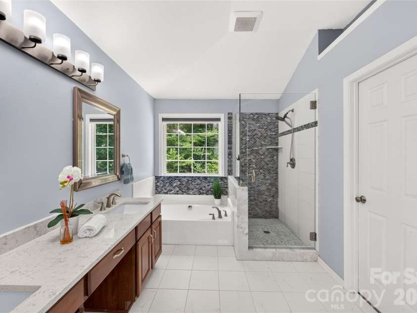 14013 Laurel Trace Drive, Charlotte, NC 28273.  MLS# CAR4413106, YatesRealty ID 43789. 