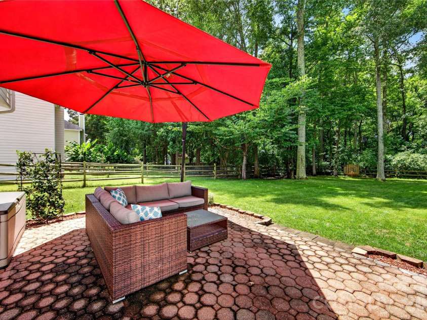 14013 Laurel Trace Drive, Charlotte, NC 28273.  MLS# CAR4413106, YatesRealty ID 43789. 