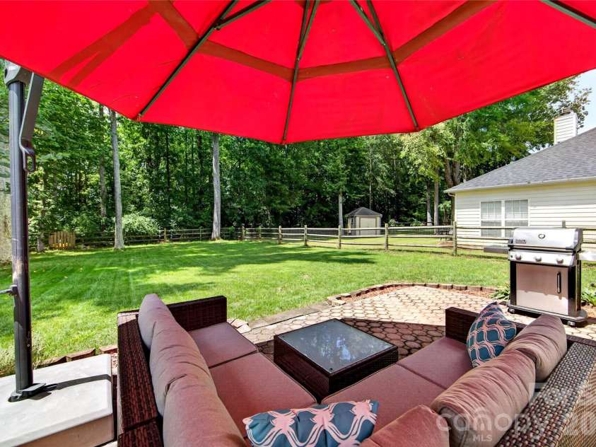 14013 Laurel Trace Drive, Charlotte, NC 28273.  MLS# CAR4413106, YatesRealty ID 43789. 