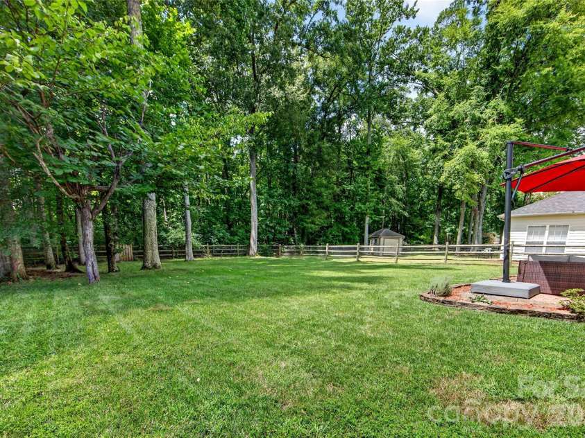 14013 Laurel Trace Drive, Charlotte, NC 28273.  MLS# CAR4413106, YatesRealty ID 43789. 