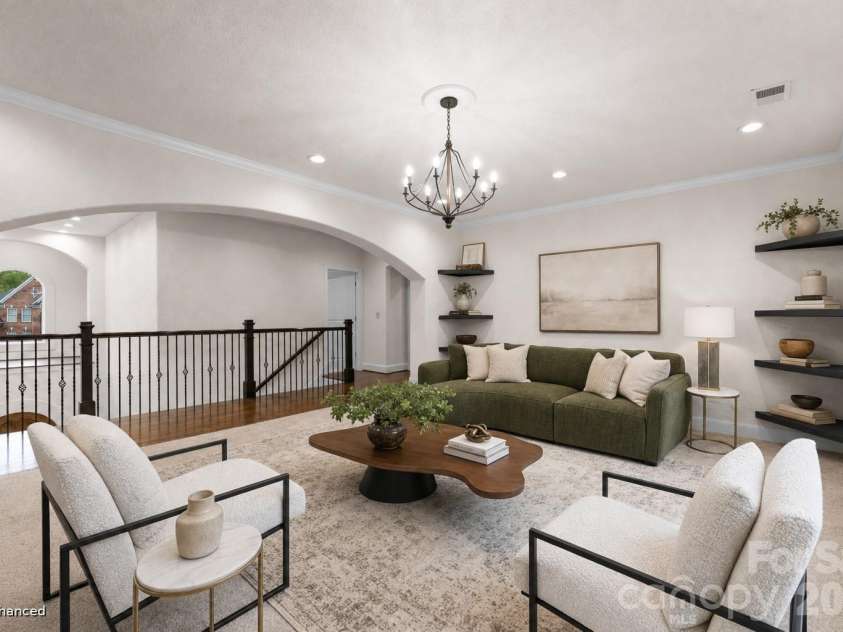 7307 Roseland Avenue, Charlotte, NC 28277.  MLS# CAR4413128, YatesRealty ID 43790. 