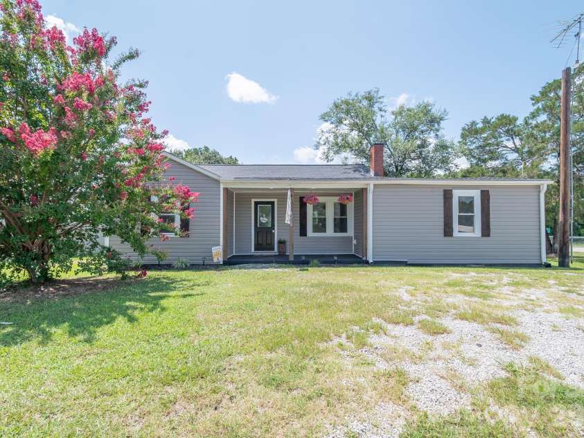 4228 Flat Creek Road, Heath Springs, SC 29058.  MLS# CAR4410434, YatesRealty ID 43793. 