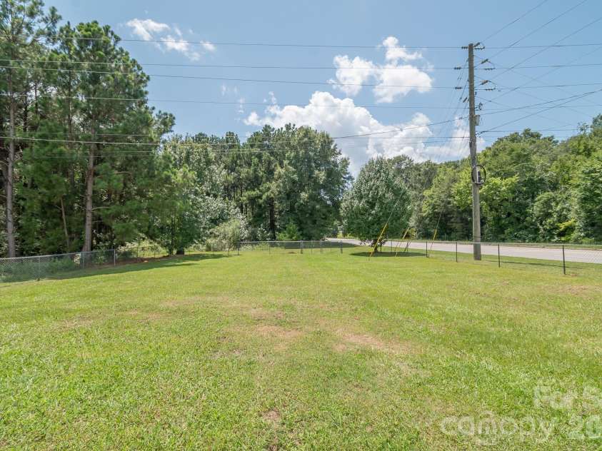 4228 Flat Creek Road, Heath Springs, SC 29058.  MLS# CAR4410434, YatesRealty ID 43793. 