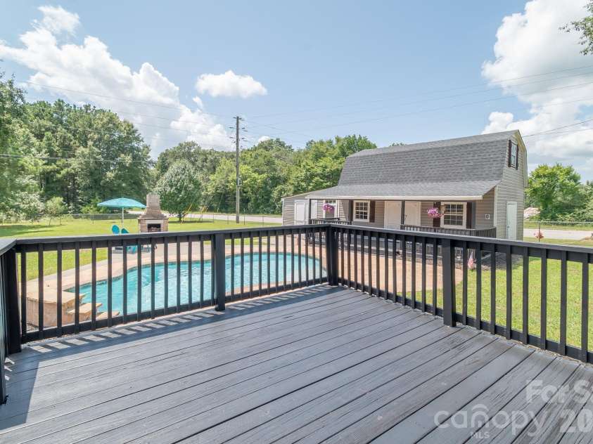 4228 Flat Creek Road, Heath Springs, SC 29058.  MLS# CAR4410434, YatesRealty ID 43793. 