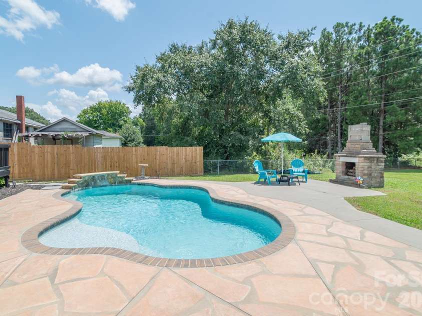 4228 Flat Creek Road, Heath Springs, SC 29058.  MLS# CAR4410434, YatesRealty ID 43793. 