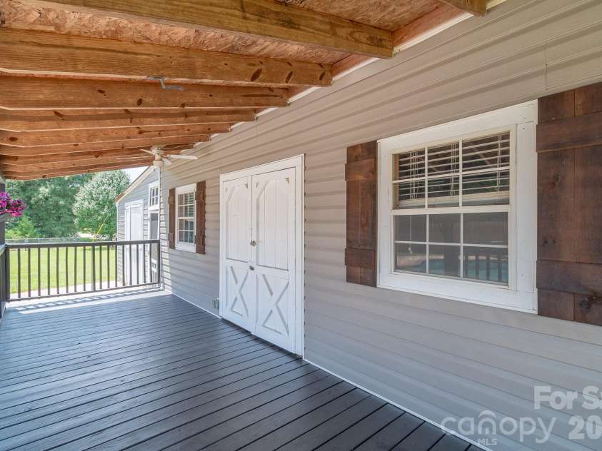 4228 Flat Creek Road, Heath Springs, SC 29058.  MLS# CAR4410434, YatesRealty ID 43793. 