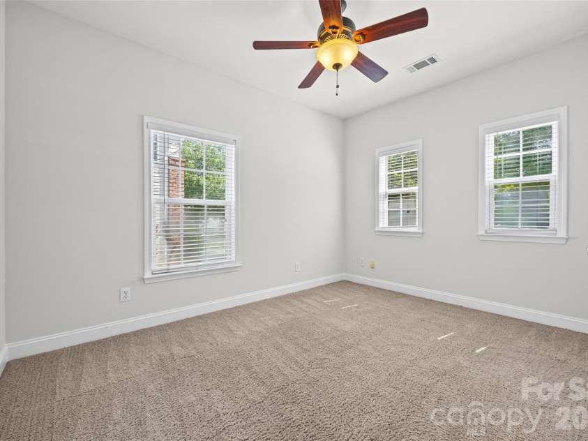 9513 Seamill Road, Charlotte, NC 28278.  MLS# CAR4408705, YatesRealty ID 43794. Bedroom 4