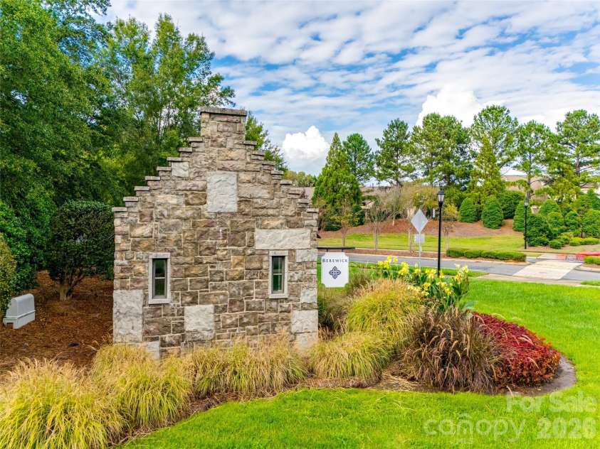 9513 Seamill Road, Charlotte, NC 28278.  MLS# CAR4408705, YatesRealty ID 43794. Berewick