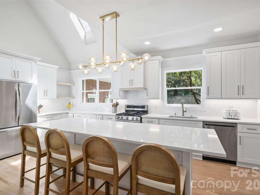 7701 Walthall Court, Charlotte, NC 28210.  MLS# CAR4404476, YatesRealty ID 43795. 