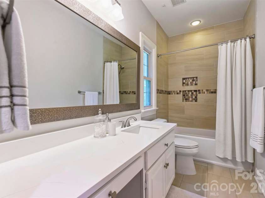 7701 Walthall Court, Charlotte, NC 28210.  MLS# CAR4404476, YatesRealty ID 43795. 