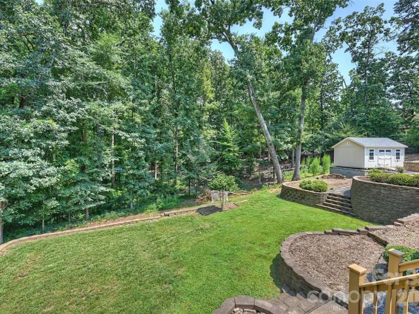 7701 Walthall Court, Charlotte, NC 28210.  MLS# CAR4404476, YatesRealty ID 43795. 