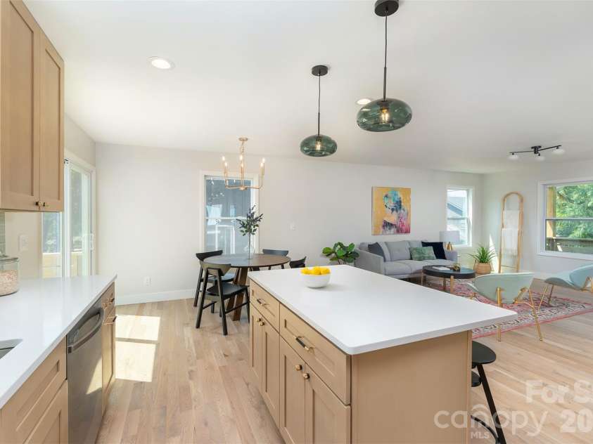 12 Crestfield Avenue, Woodfin, NC 28804.  MLS# CAR4412835, YatesRealty ID 43799. Open floor plan