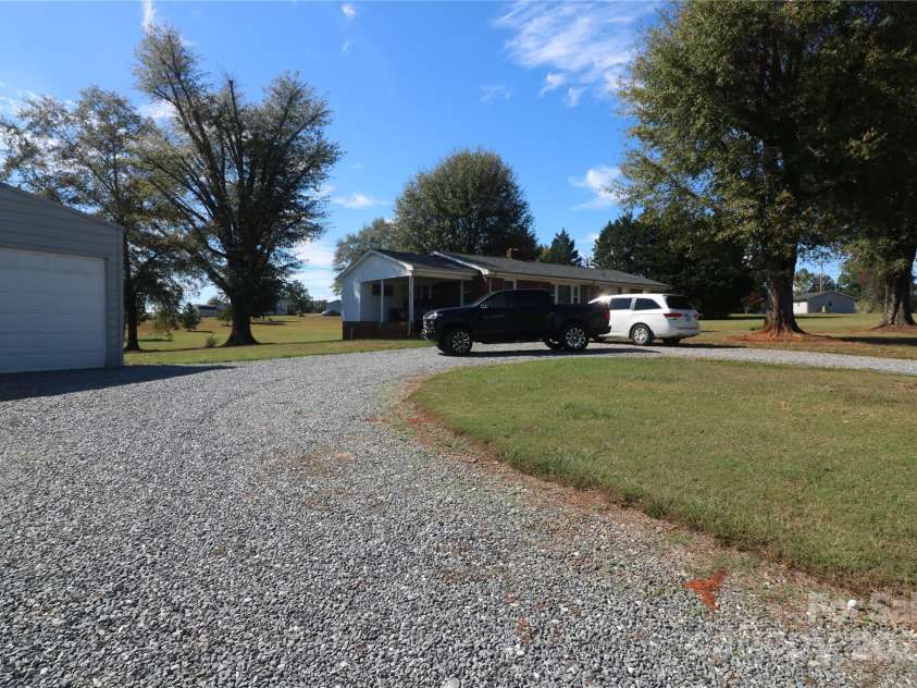 1260 US 221 Highway, Rutherfordton, NC 28139.  MLS# CAR4314402, YatesRealty ID 438. 