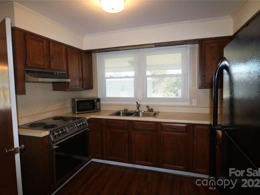 1260 US 221 Highway, Rutherfordton, NC 28139.  MLS# CAR4314402, YatesRealty ID 438. 