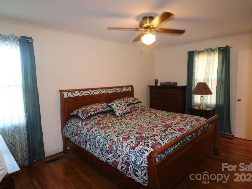 1260 US 221 Highway, Rutherfordton, NC 28139.  MLS# CAR4314402, YatesRealty ID 438. 