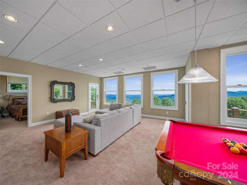 162 Alpine Drive, Little Switzerland, NC 28749.  MLS# CAR4153237, YatesRealty ID 438. 