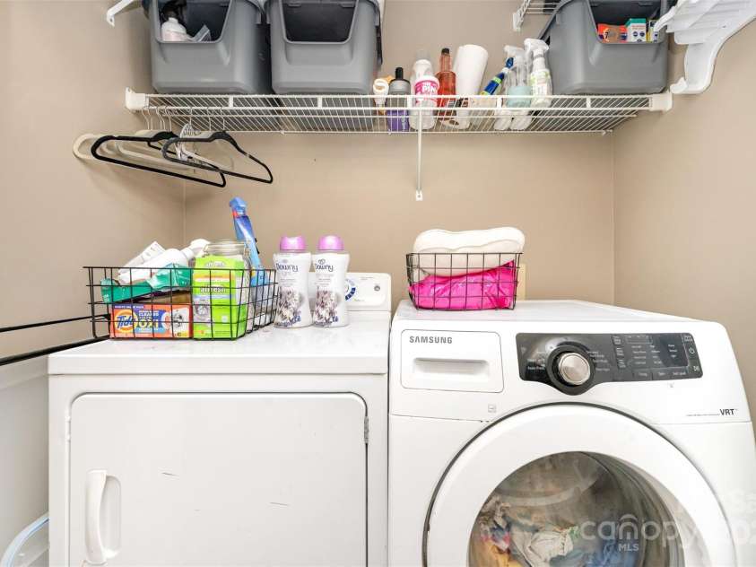 7024 Passeres Court, Charlotte, NC 28215.  MLS# CAR4319983, YatesRealty ID 438. 