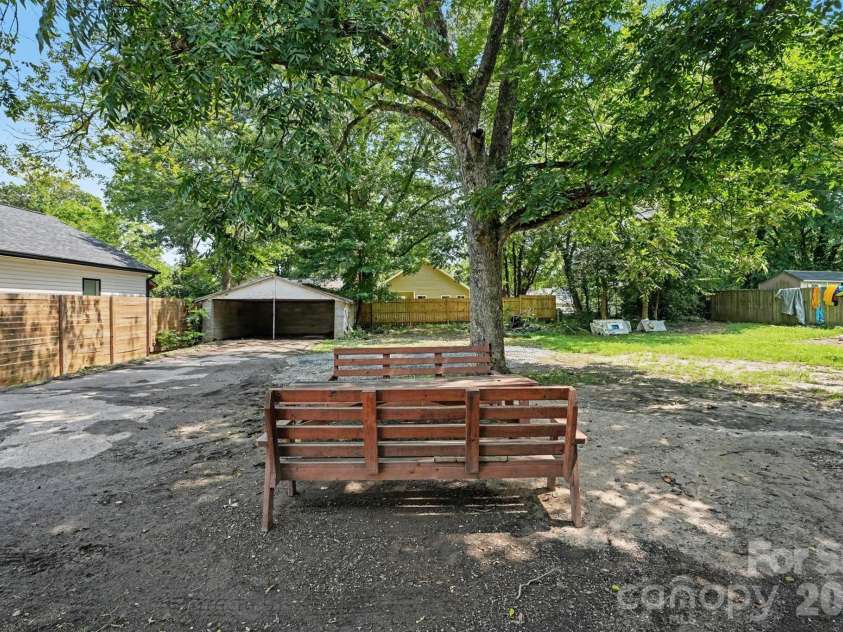 123 James Street, Kannapolis, NC 28083.  MLS# CAR4414176, YatesRealty ID 43803. 