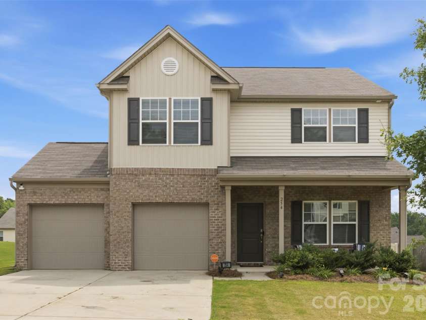 254 Austen Lakes Drive, York, SC 29745.  MLS# CAR4413205, YatesRealty ID 43807. 