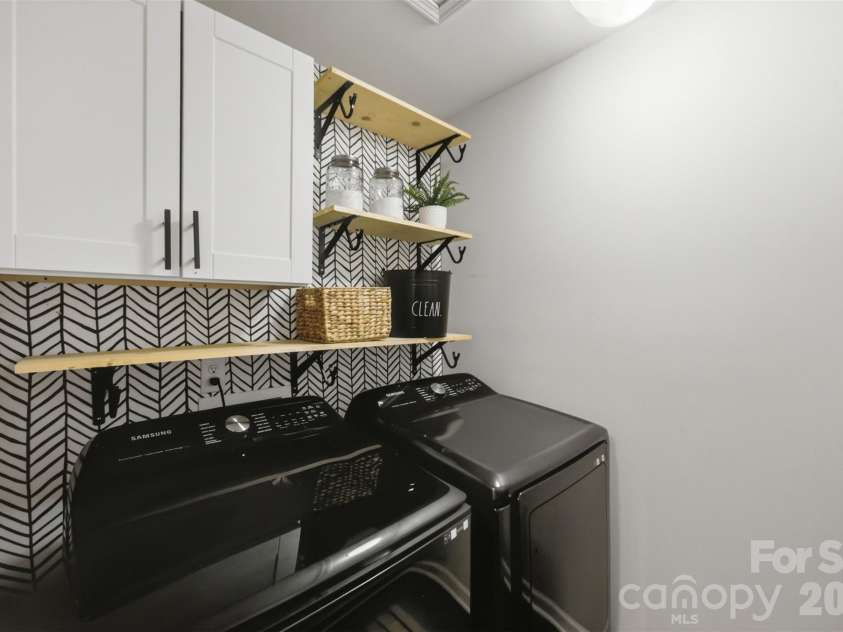 254 Austen Lakes Drive, York, SC 29745.  MLS# CAR4413205, YatesRealty ID 43807. 