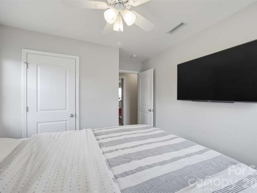 254 Austen Lakes Drive, York, SC 29745.  MLS# CAR4413205, YatesRealty ID 43807. 