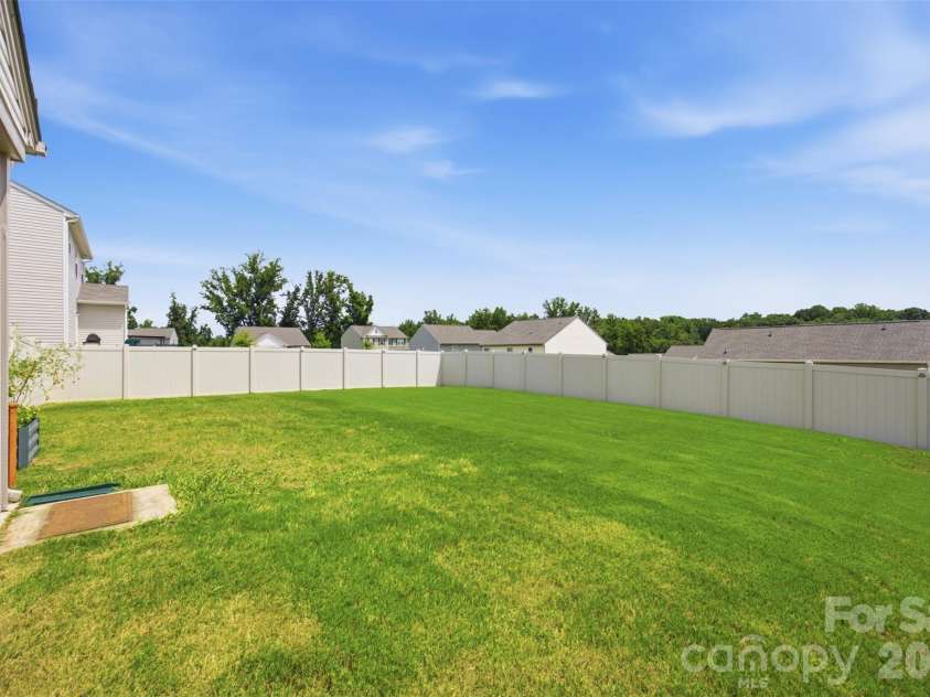 254 Austen Lakes Drive, York, SC 29745.  MLS# CAR4413205, YatesRealty ID 43807. 
