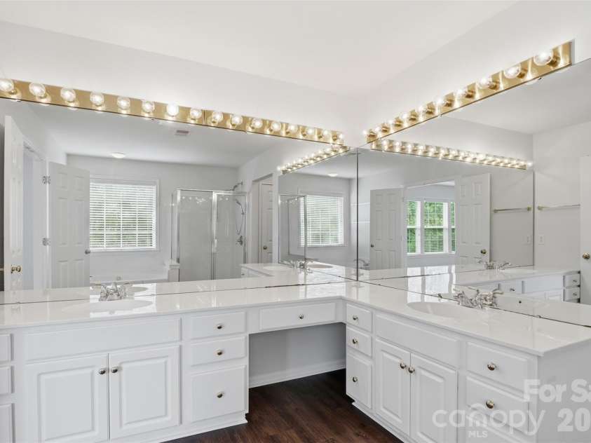 7633 Rathburn Lane, Charlotte, NC 28277.  MLS# CAR4411493, YatesRealty ID 43808. 
