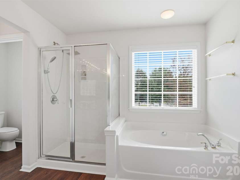 7633 Rathburn Lane, Charlotte, NC 28277.  MLS# CAR4411493, YatesRealty ID 43808. 