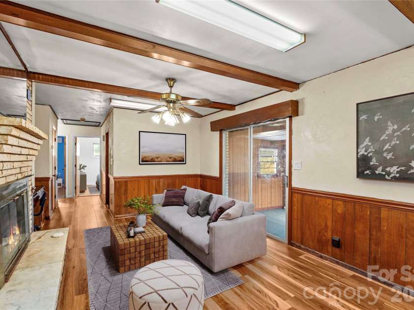 305 Sills Drive, Salisbury, NC 28146.  MLS# CAR4341534, YatesRealty ID 4381. 