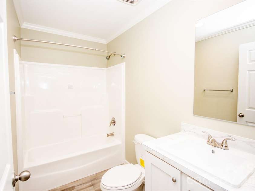 489 Eagle Mills Road, Hamptonville, NC 27020.  MLS# CAR4337750, YatesRealty ID 4381. 2nd Bath!