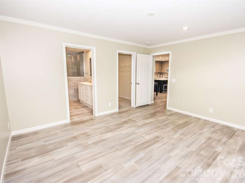 489 Eagle Mills Road, Hamptonville, NC 27020.  MLS# CAR4337750, YatesRealty ID 4381. 