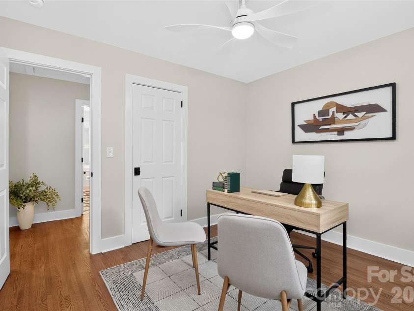 3617 Woodleaf Road, Charlotte, NC 28205.  MLS# CAR4410938, YatesRealty ID 43810. 