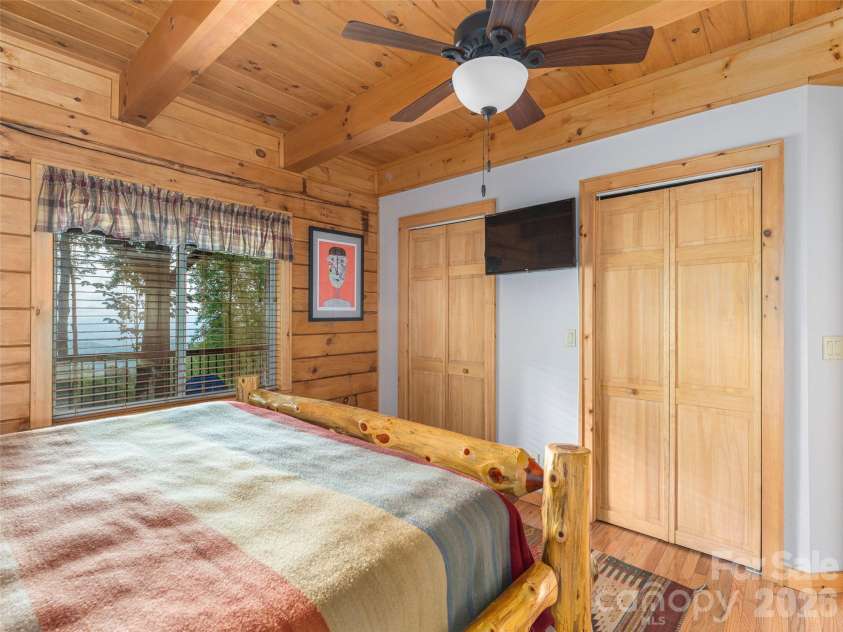 332 Gadohi Trail, Maggie Valley, NC 28751.  MLS# CAR4414080, YatesRealty ID 43811. 