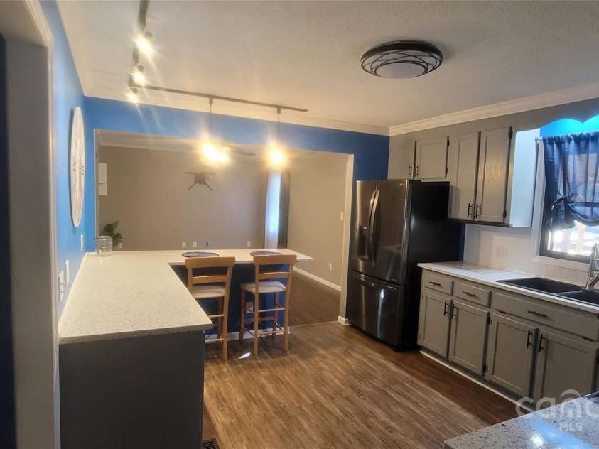 5527 Dallas High Shoals Hwy Highway, Dallas, NC 28034.  MLS# CAR4218491, YatesRealty ID 4382. 