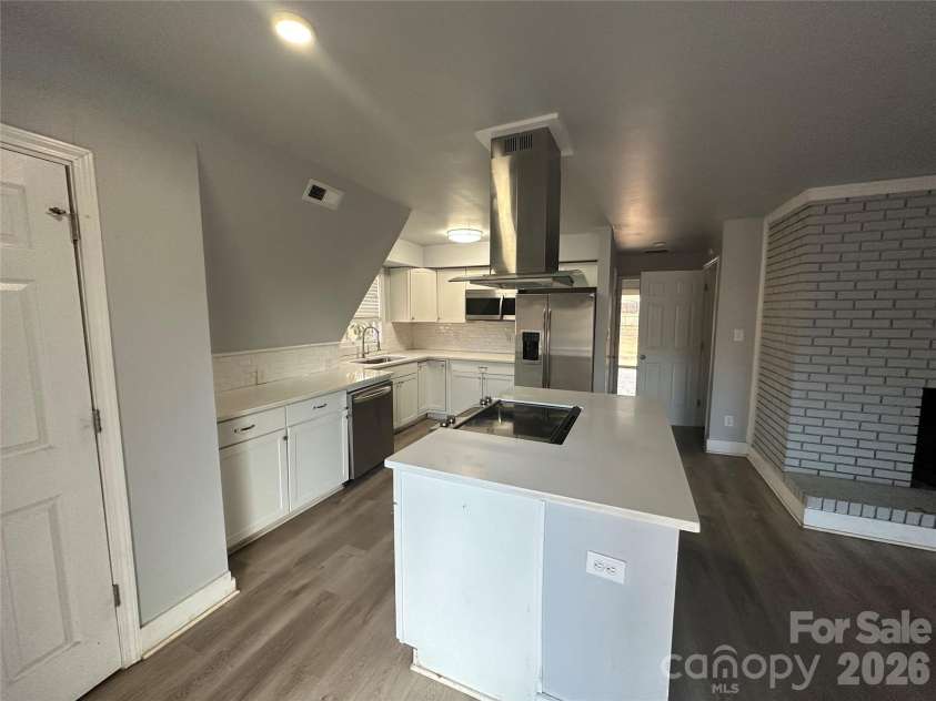 614 Sunnybrook Drive, Monroe, NC 28110.  MLS# CAR4347108, YatesRealty ID 4382. 