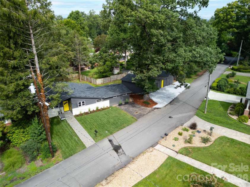 228 Grove Street, Brevard, NC 28712.  MLS# CAR4412448, YatesRealty ID 43821. 