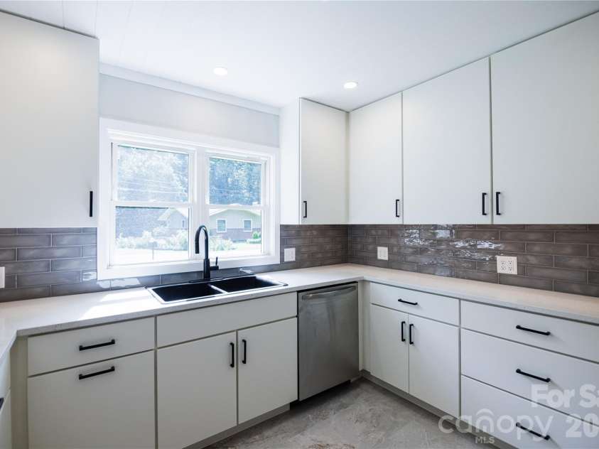 228 Grove Street, Brevard, NC 28712.  MLS# CAR4412448, YatesRealty ID 43821. 