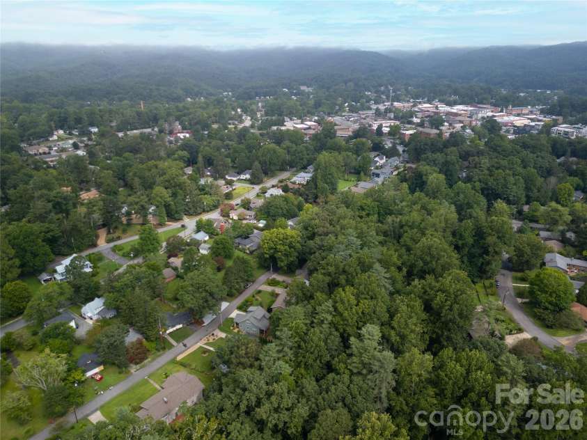 228 Grove Street, Brevard, NC 28712.  MLS# CAR4412448, YatesRealty ID 43821. 