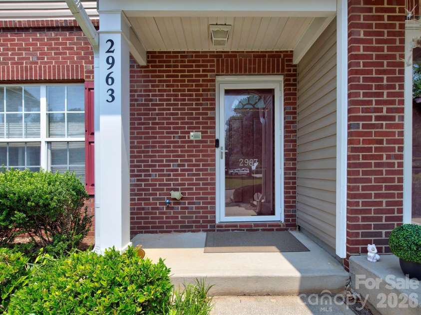 2963 Little Stream Court, Matthews, NC 28105.  MLS# CAR4413853, YatesRealty ID 43823. 
